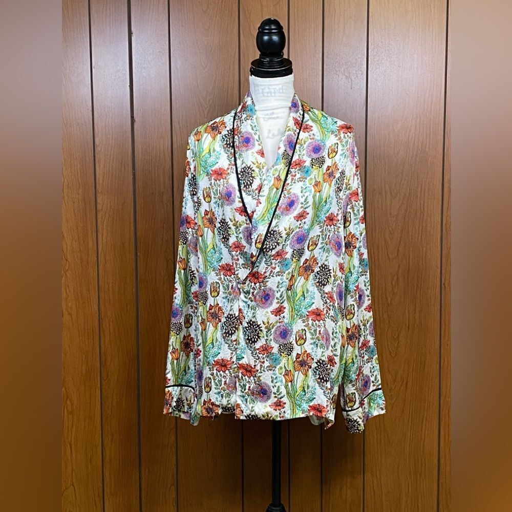 Adriana Iglesias Rafa Floral-Print Jacquard Satin Pajama Top size 44/us size 12